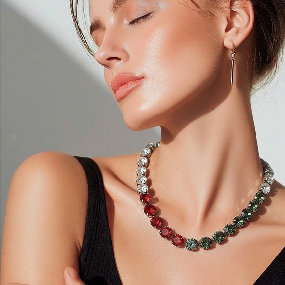 Jewelry - NWT "Winter Jewel" Collection Red Green White Crystal Tennis Cup Chain Necklace